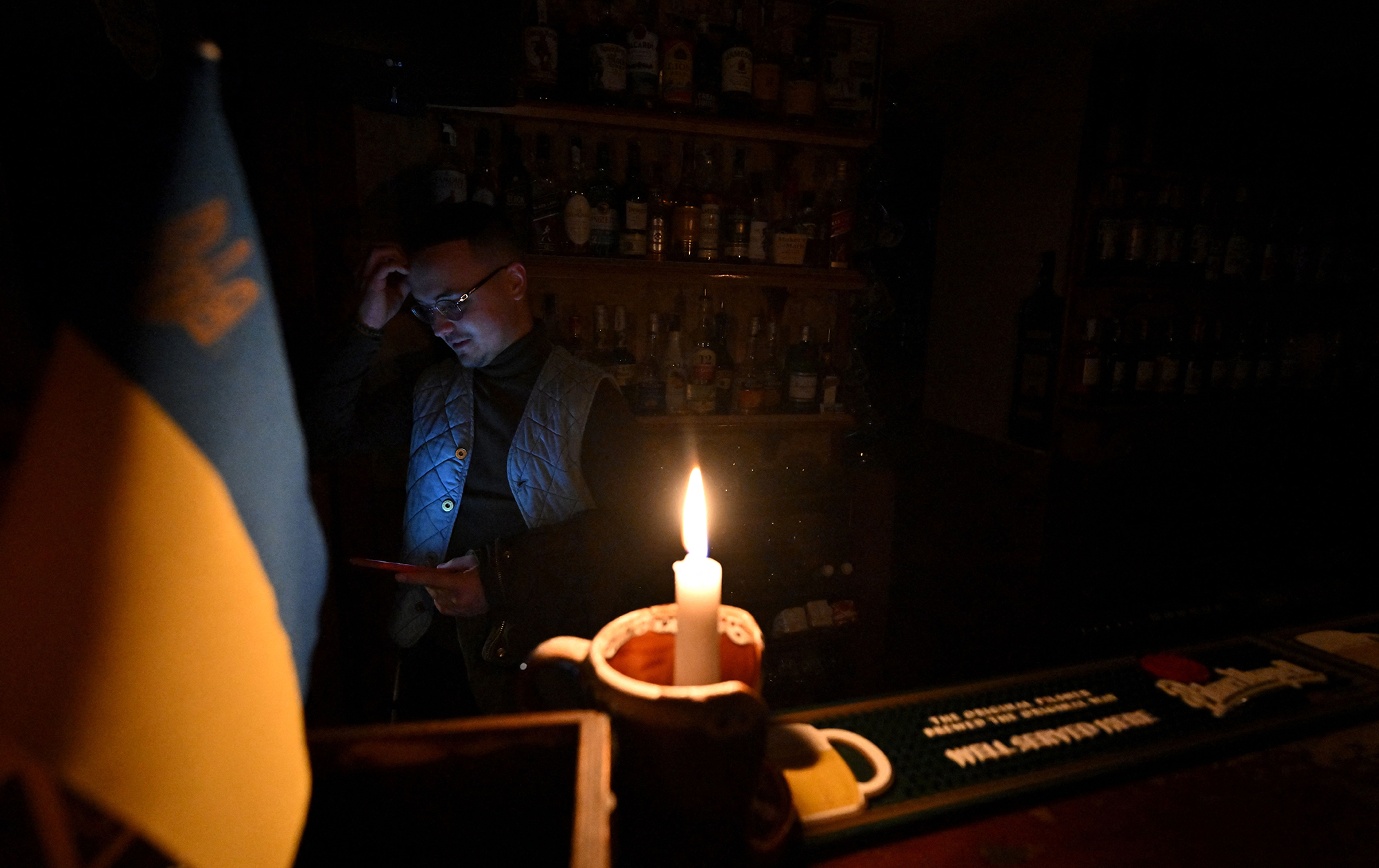 Тимчасово без світла. Чи готові магазини до тривалих відключень електрики